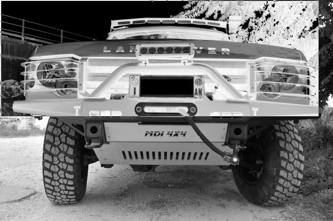 Extreme Discovery 1-2 front bumper guards
